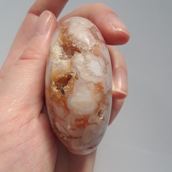 Flower Agate Palm Stone - Picture 3 of 5